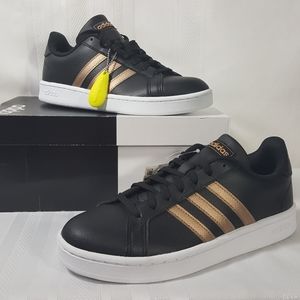 Adidas Grand Court sneakers